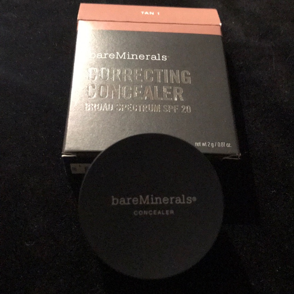 BareMinerals correcting concealer